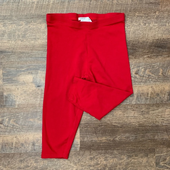 Ardene | Basic Red Biker Shorts - Picture 6 of 6